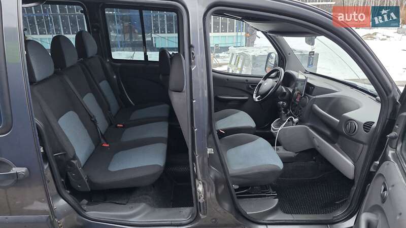 Fiat Doblo 2011