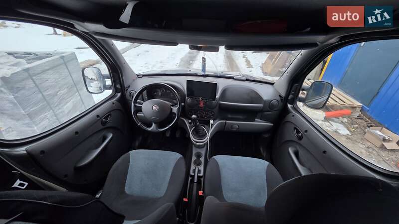Fiat Doblo 2011