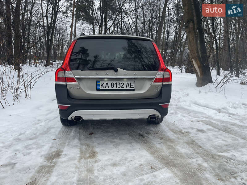Volvo XC70 2014