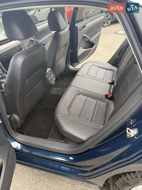 Volkswagen Passat 2020