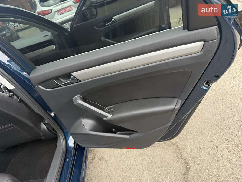 Volkswagen Passat 2020