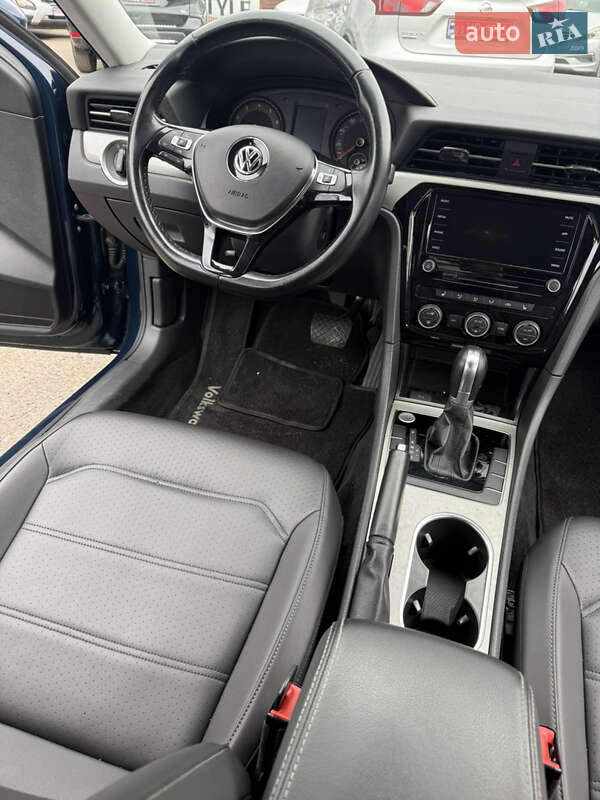 Volkswagen Passat 2020