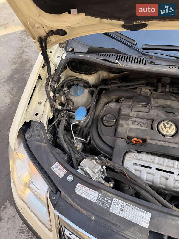 Volkswagen Touran 2010