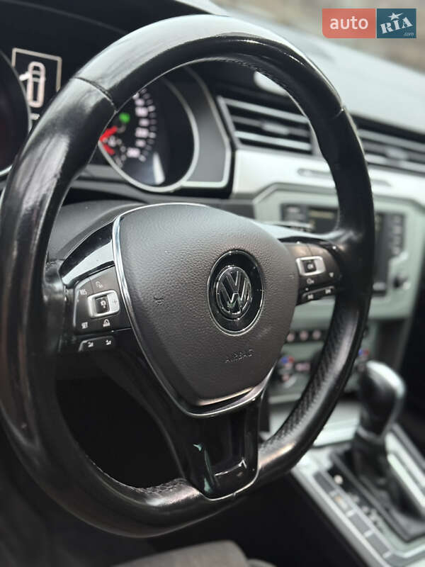 Volkswagen Passat 2015