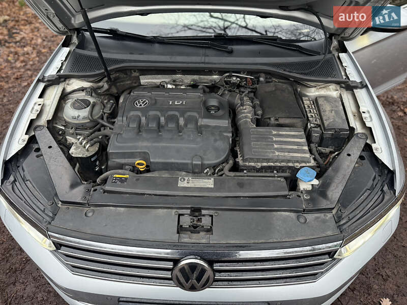 Volkswagen Passat 2015
