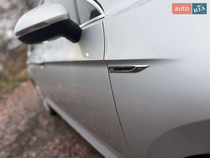 Volkswagen Passat 2015