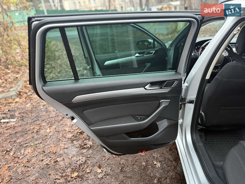 Volkswagen Passat 2015