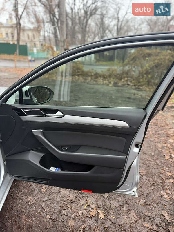 Volkswagen Passat 2015