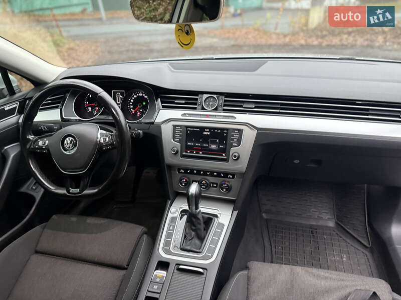 Volkswagen Passat 2015