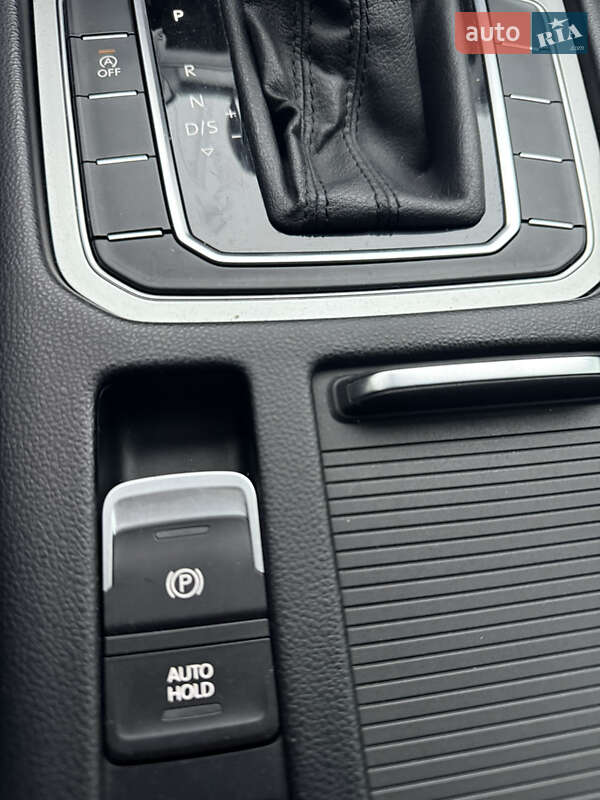 Volkswagen Passat 2015