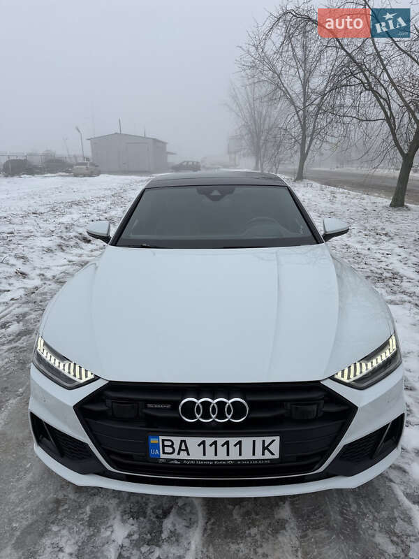 Audi-35