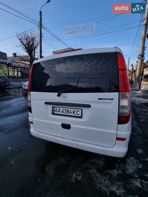 Mercedes-Benz Vito 2012