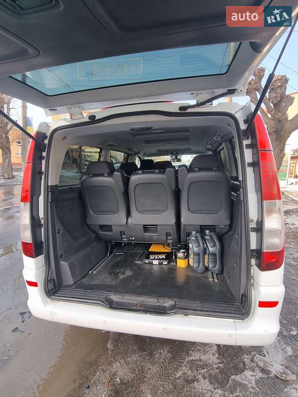Mercedes-Benz Vito 2012