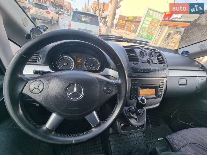 Mercedes-Benz Vito 2012