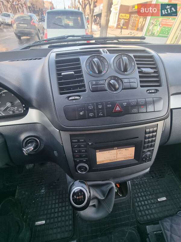 Mercedes-Benz Vito 2012