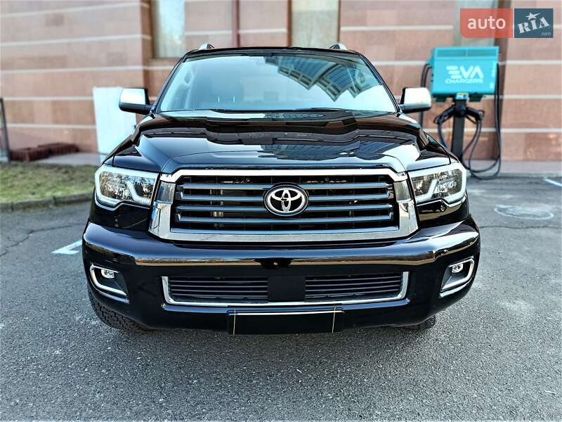 Toyota Sequoia 2018