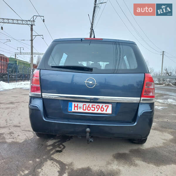 Opel Zafira 2009