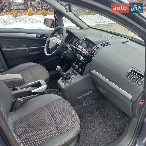 Opel Zafira 2009