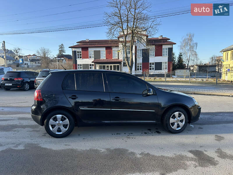 Volkswagen Golf 2008