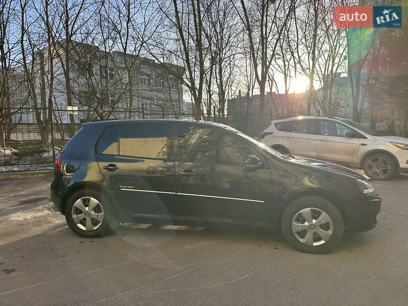 Volkswagen Golf 2008