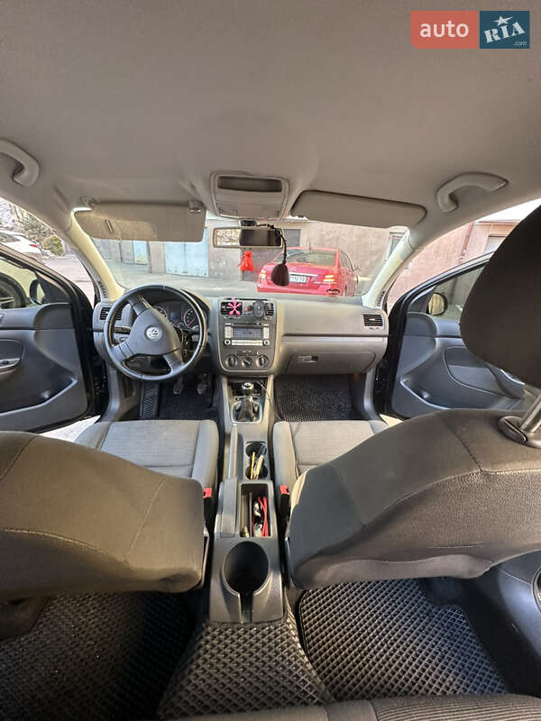 Volkswagen Golf 2008