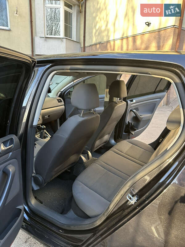 Volkswagen Golf 2008