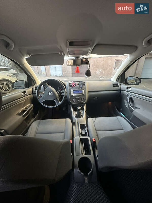 Volkswagen Golf 2008