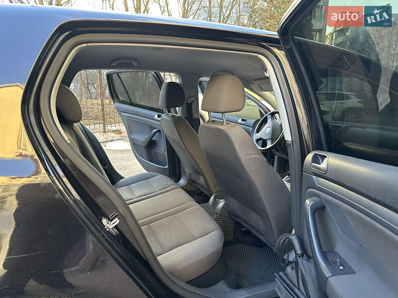 Volkswagen Golf 2008