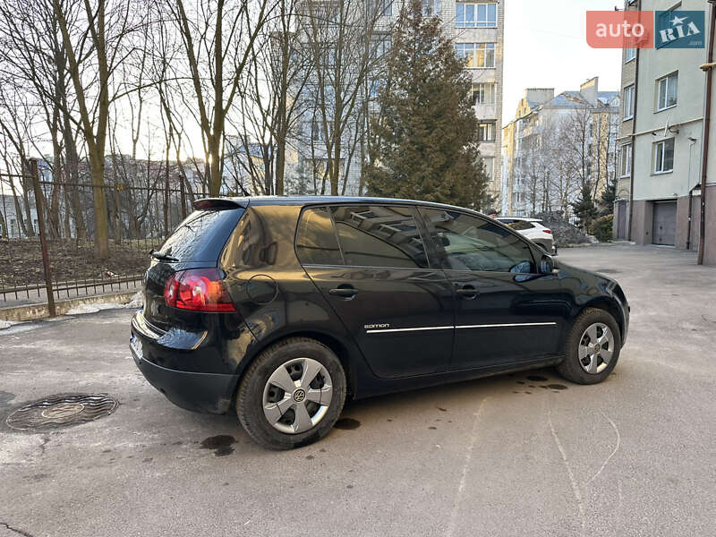 Volkswagen Golf 2008