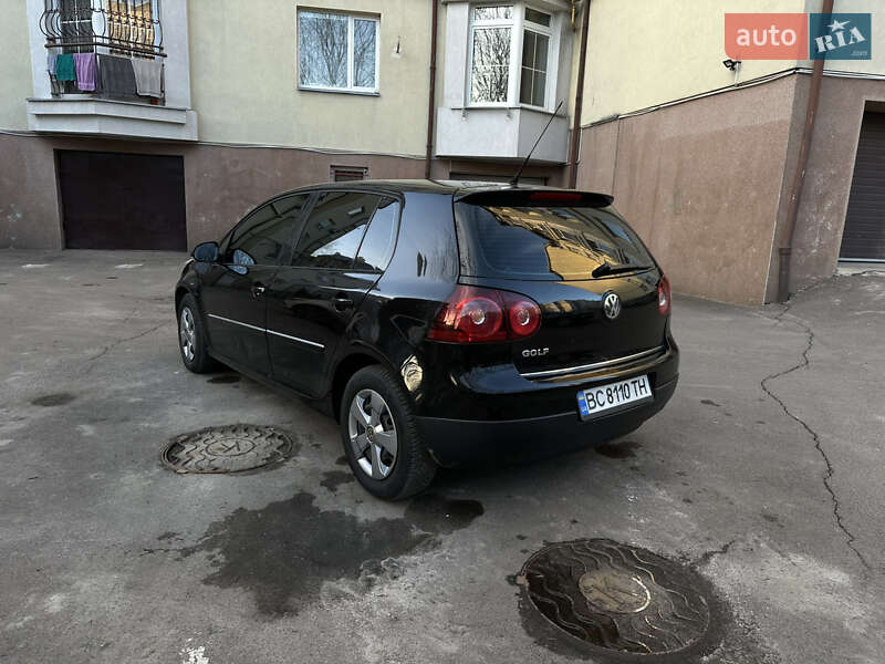Volkswagen Golf 2008