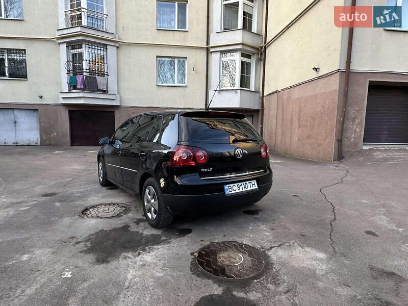 Volkswagen Golf 2008