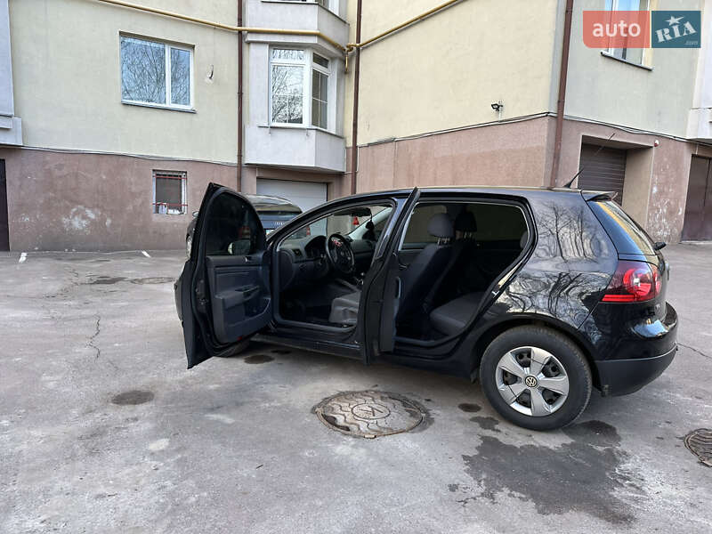 Volkswagen Golf 2008