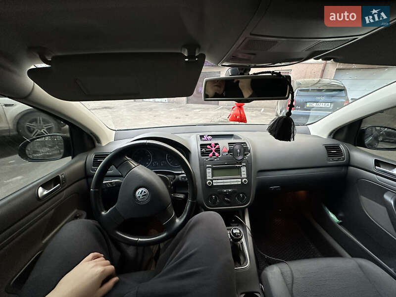 Volkswagen Golf 2008