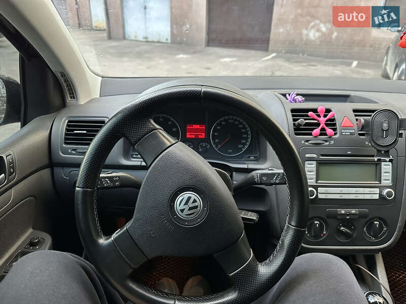 Volkswagen Golf 2008