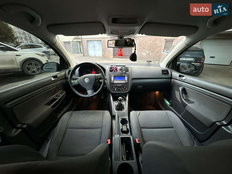 Volkswagen Golf 2008