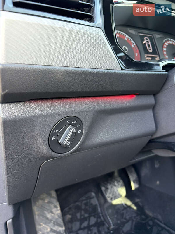 Volkswagen Jetta 2019