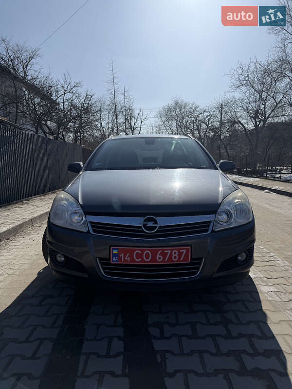Opel Astra 2009