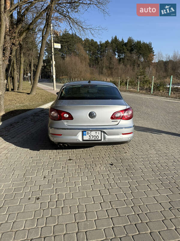 Volkswagen CC / Passat CC 2011