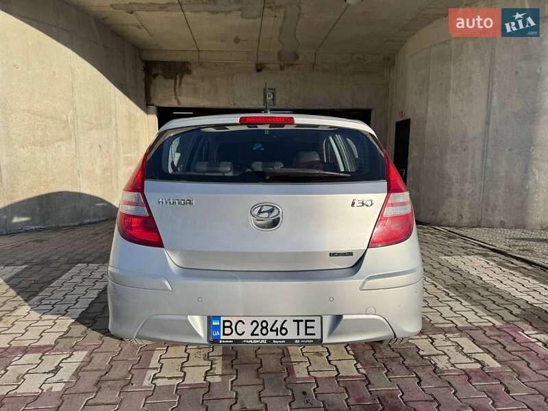 Hyundai i30 2010