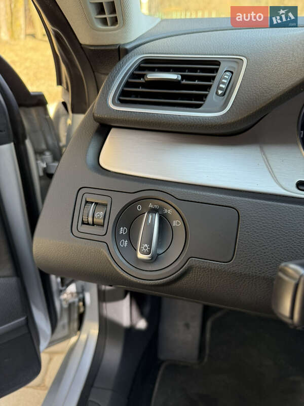 Volkswagen CC / Passat CC 2011