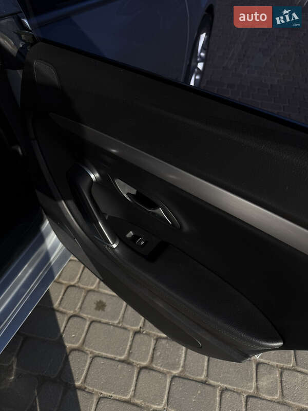 Volkswagen CC / Passat CC 2011