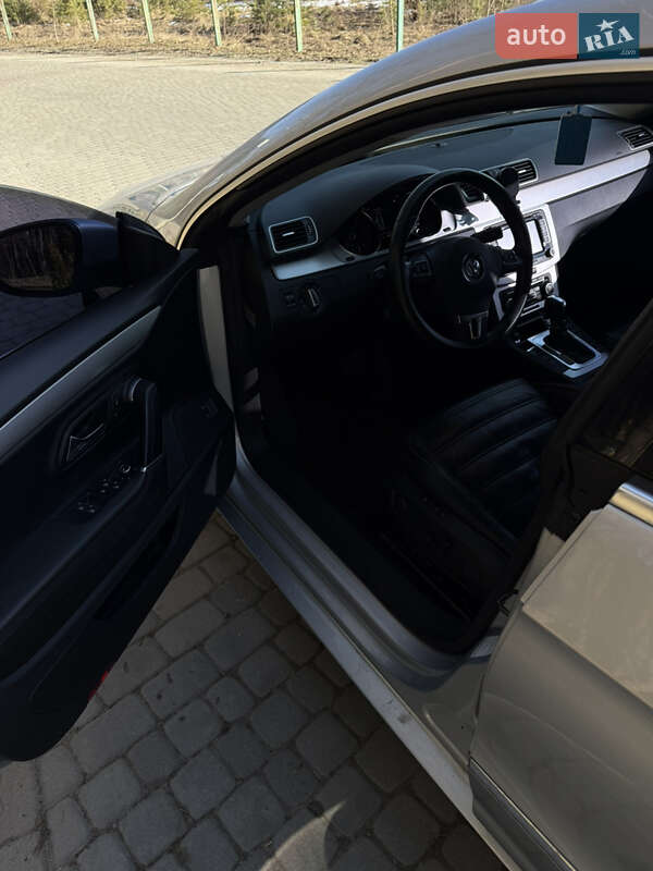 Volkswagen CC / Passat CC 2011