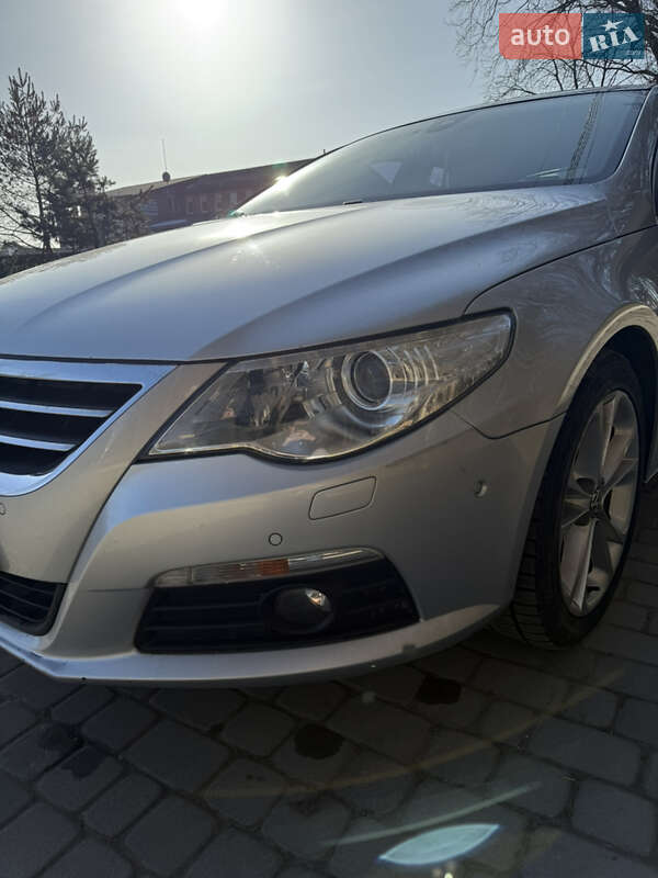Volkswagen CC / Passat CC 2011