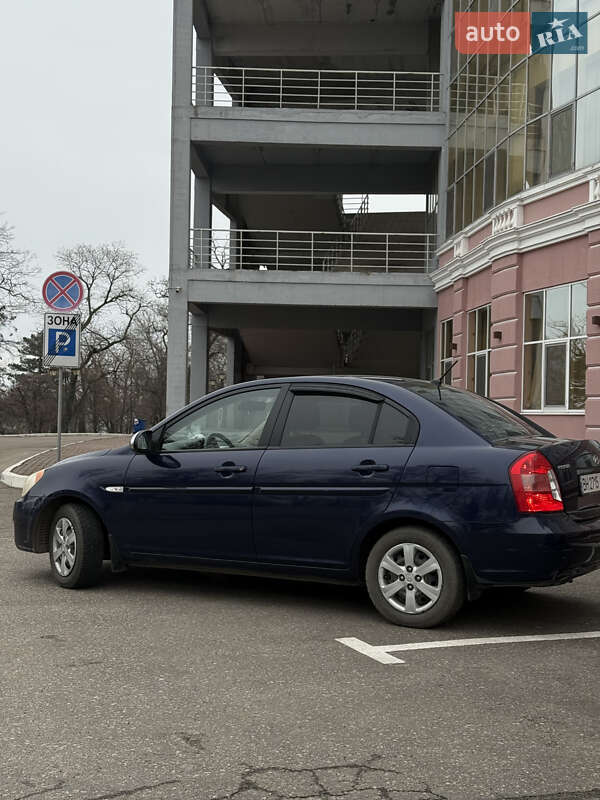 Hyundai Accent 2008
