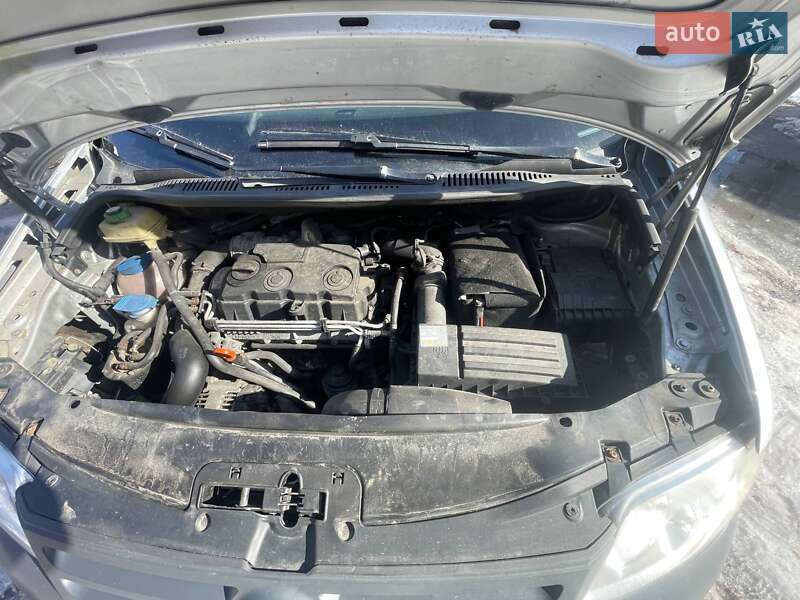 Volkswagen Caddy 2009