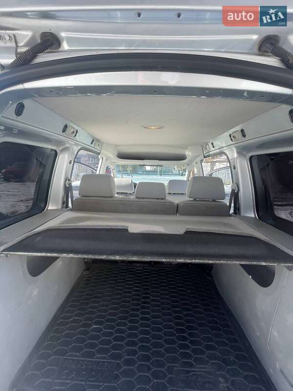 Volkswagen Caddy 2009