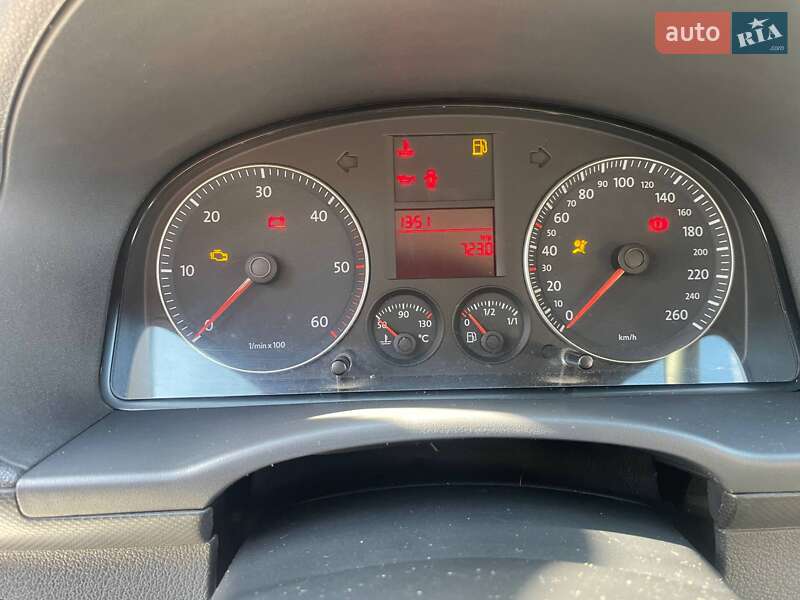 Volkswagen Caddy 2009