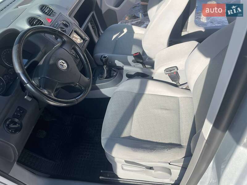 Volkswagen Caddy 2009