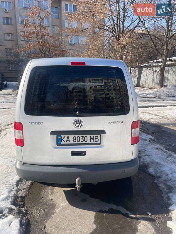 Volkswagen Caddy 2009