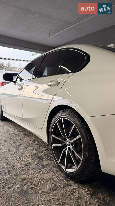BMW 3 Series 2019